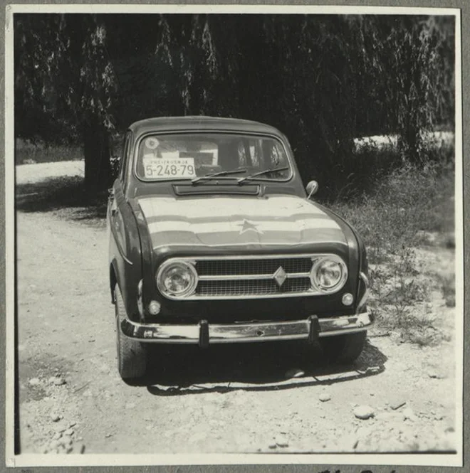 Montažo renaulta 4 so začeli oktobra ali novembra 1969 v Ljubljani, leta 1973 pa se je nadaljevala v Novem mestu. FOTO: hrani Zgodovinski arhiv Ljubljana