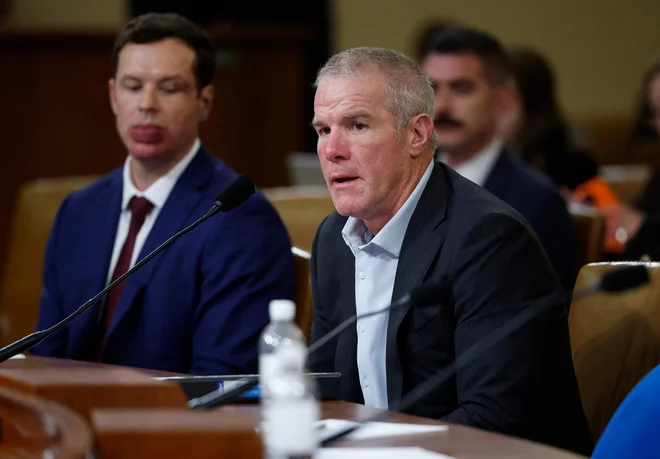 Za Parkinsovo bolezen oboleli Brett Favre ima druge grehe iz preteklosti. FOTO: Kevin Dietsch/Getty Images Via AFP