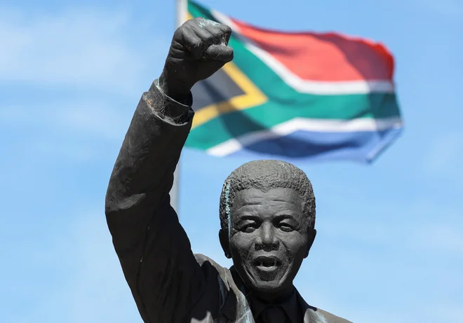 Nelson Mandela kot novi južnoafriški voditelj ni dovolil maščevanja. FOTO:  Esa Alexander/Reuters
