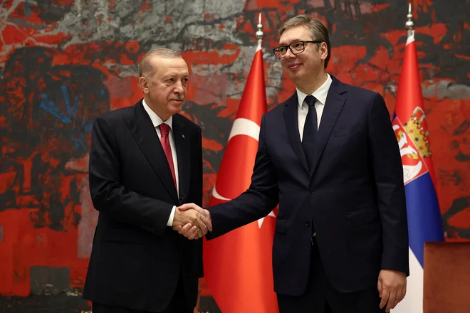 Turški predsednik Recep Tayyip Erdoğan je četrtič v osmih letih obiskal Srbijo ter se srečal s predsednikom Aleksandrom Vučićem. Foto Zorana Jevtic/Reuters