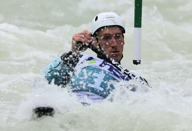 Luka Božič je najhitreje preveslal kratki slalom na Kitajskem. FOTO: Blaž Samec/Delo