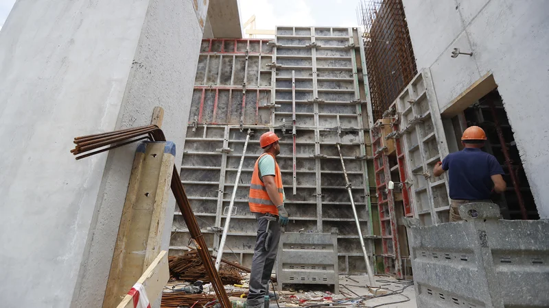 V Sloveniji je samo v prvih devetih mesecih leta stečaj razglasilo 741 podjetij, medtem ko je bilo leta 2023 v istem obdobju stečajev le 658.  FOTO: Leon Vidic/Delo
