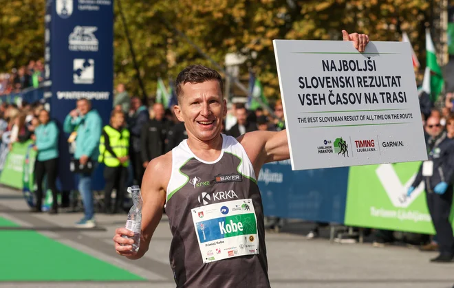 Primož Kobe se je veselil naslova državnega prvaka in slovenskega rekorda proge. FOTO: Matej Družnik/Delo