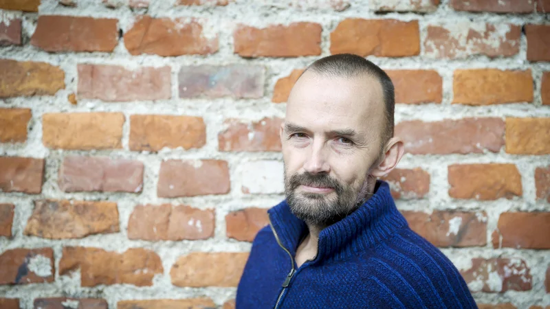 Velik del profesionalnega življenja se je ukvarjal s keltskimi in rimskimi najdbami iz Ljubljanice. FOTO: Jože Suhadolnik/Delo