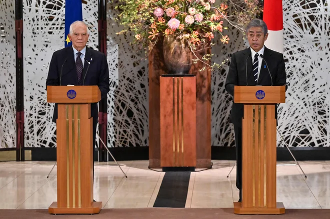 Josep Borrell je pakt označil za zgodovinski in pravočasen korak. FOTO: Richard A. Brooks/AFP
