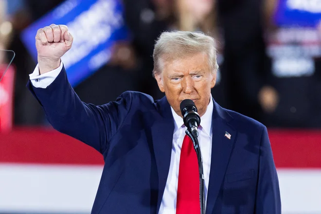 Pred kratkim je bila celo ustanovljena politična skupina, ki se aktivno bori proti Donaldu Trumpu. Napisali so pismo, ki ga je podpisalo več kot 200 strokovnjakov za duševno zdravje. FOTO: Ryan M. Kelly/AFP
