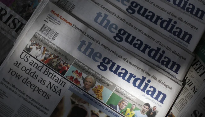 Guardian je postal prvi britanski medij, ki je prenehal objavljati na omrežju X. FOTO: Suzanne Plunkett/Reuters
