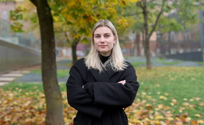 Tilyen Mucik rada eksperimentira in ne želi natančno vedeti, s čim jo bo presenetila narava. FOTO: Blaž Samec/Delo