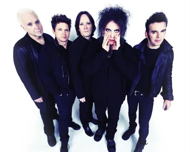 Člani skupine The Cure so polni žlahtne rockovske otožnosti. FOTO: promocijsko gradivo