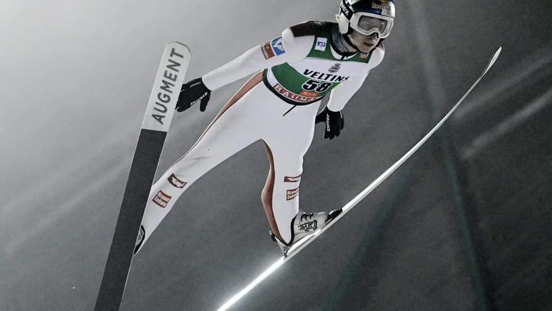 Avstrijski Korošec Daniel Tschofenig je bil najboljši v včerajšnjih kvalifikacijah. FOTO: Heikki Saukkomaa/AFP