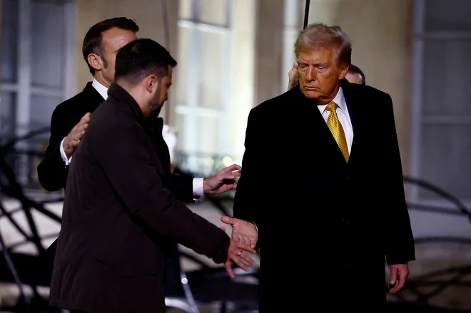Ukrajina želi v Nato, ZDA razmišlja o izstopu. FOTO: Sarah Meyssonnier/Reuters