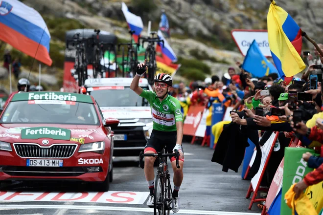 Tadej Pogačar se je tako veselil etapne zmage na Vuelti leta 2019. FOTO: Oscar Del Pozo/AFP