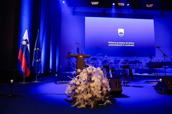 Državna proslava ob dnevu samostojnosti in enotnosti. FOTO: Leon Vidic/Delo