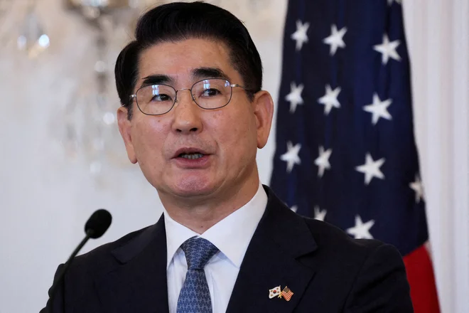 Kim Džong Hjan je bil obtožen kot prvi. FOTO: Leah Millis/Reuters
