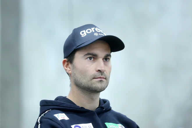 Slovenski selektor Robert Hrgota pred začetkom 73. novoletne turneje največje upe polaga v Anžeta Laniška in Timija Zajca. FOTO: Blaž Samec/Delo