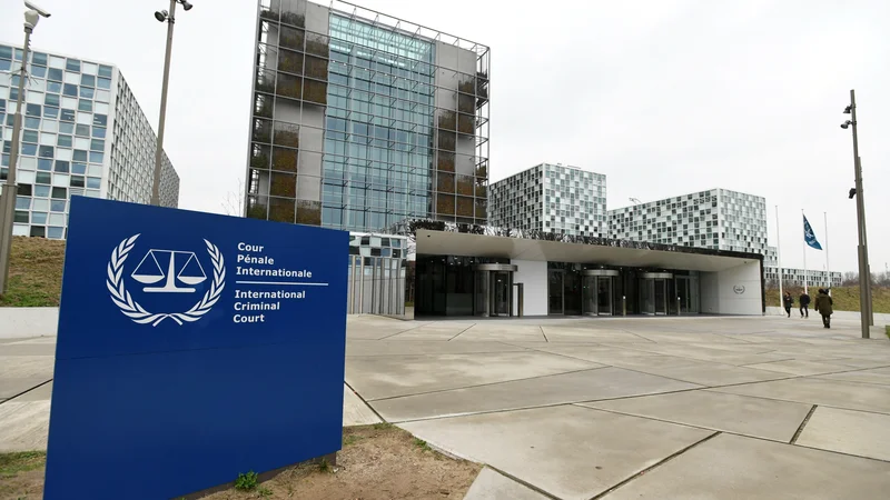 Po navedbah ICC je Italija izpustila Najima brez predhodnega posvetovanja s sodiščem v Haagu. FOTO: Piroschka Van De Wouw/Reuters