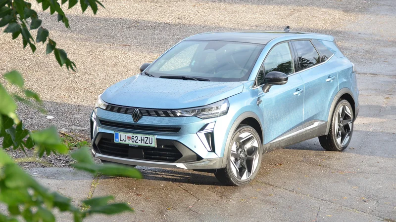 Renault symbioz je eleganten SUV, ki že sega v srednji velikostni razred. žFOTO: Gašper Boncelj