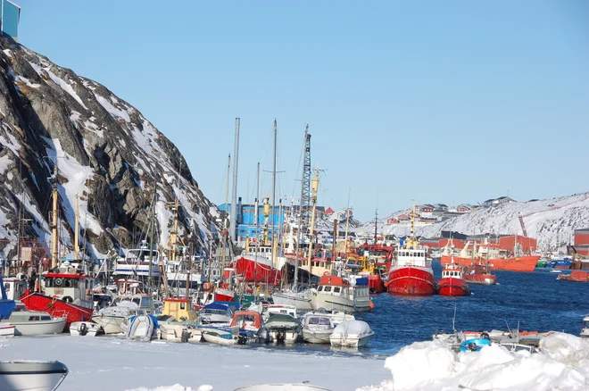 Ție Groenlanda, nouă Alaska   