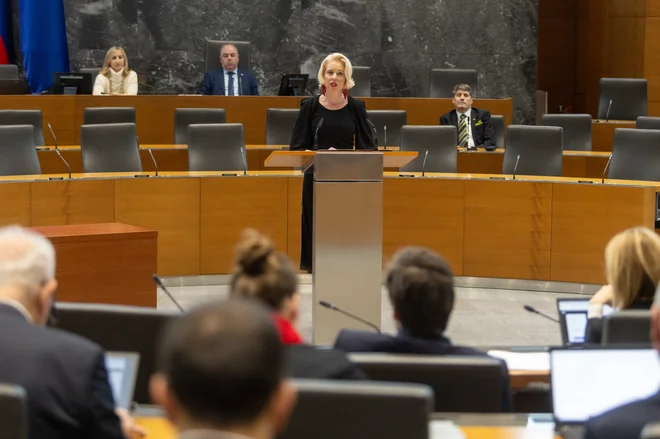 Legea adoptată privind suplimentul la pensie pentru realizări excepționale în domeniul artei   