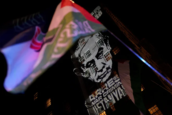 Demonstracije proti izraelskemu prvaku v bližini Bele hiše. FOTO: Kent Nishimura/Reuters