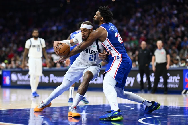 Embiid se je vrnil po 15 tekmah neigranja. FOTO: Kyle Ross/USA Today Sports via Reuters