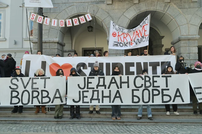 Protest v podporo srbskim študentom 8.2.2025 v Ljubljani. FOTO: Jože Suhadolnik