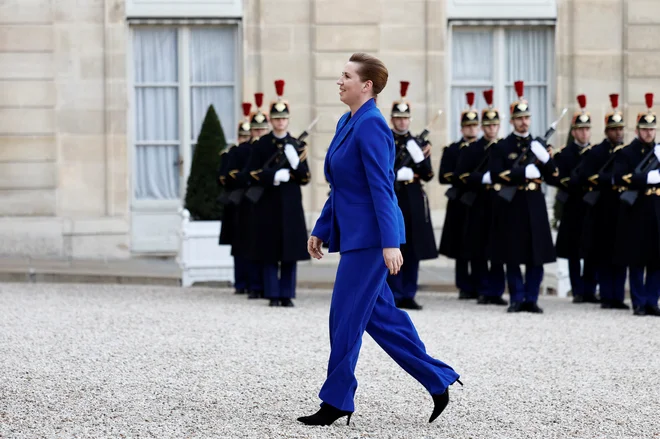 Danska premierka Mette Frederiksen je v Parizu zastopala tudi stališča nordijskih ter baltskih držav. FOTO: REUTERS/Abdul Saboor 