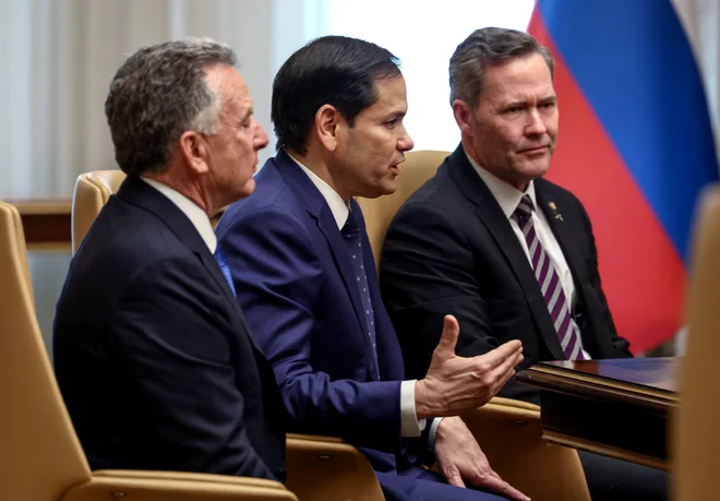 »Če ne priznajo, da gre za agresijo, ne morejo sodelovati,« je dejal eden od evropskih uradnikov, ki spremlja ameriško nasprotovanje označevanju Rusije kot agresorja.  FOTO: Evelyn Hockstein/Reuters