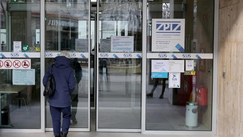 Generalni direktor Zpiza organizira in vodi delo ter poslovanje zavoda, predstavlja in zastopa zavod ter je odgovoren za zakonitost dela zavoda.

FOTO: Blaž Samec/Delo