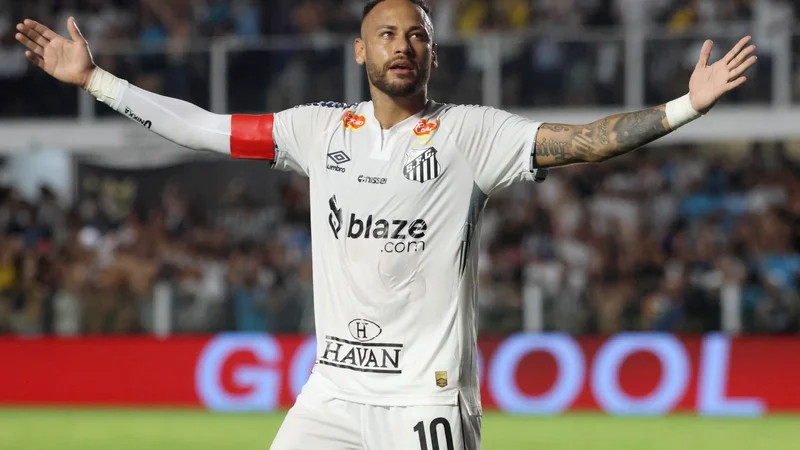 Neymarja spet vleče v Evropo. FOTO: Thiago Bernardes/Reuters