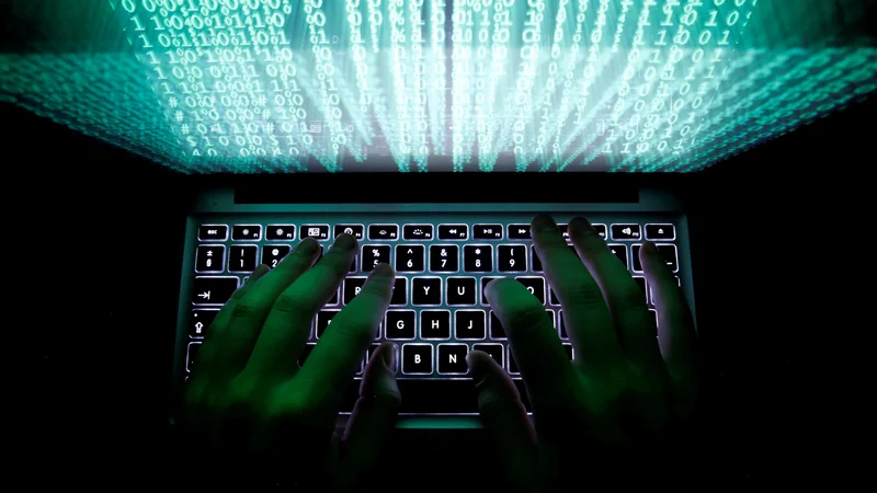 Na temnem spletu razkritih 385 Telekomovih internih dokumentov. FOTO: Kacper Pempel/Reuters