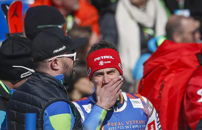 Žan Kranjec je v Kranjski Gori lovil tudi stopničke v skupnem seštevku svetovnega pokala v veleslalomu v alpskem smučanju. FOTO: Matej Družnik/Delo