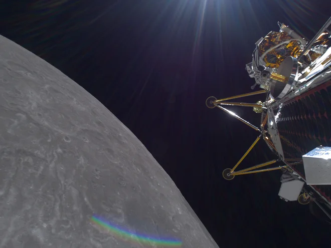 Atena se je 3. marca utirila v orbito okoli Lune. FOTO: Intuitive Machines/AFP