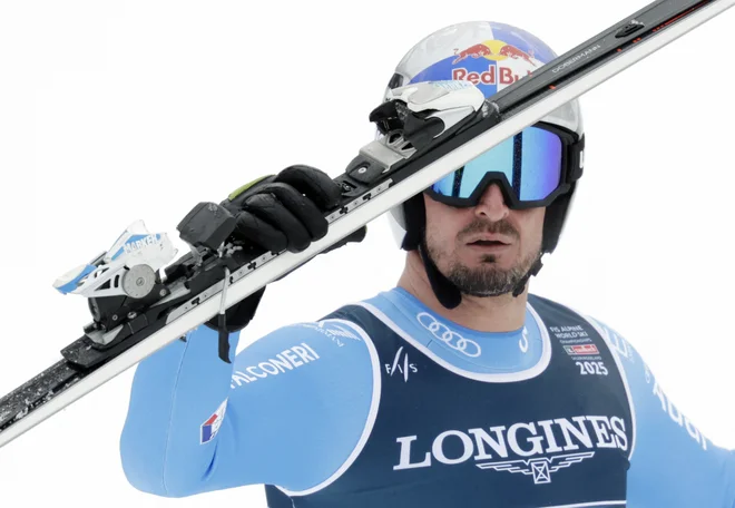Dominik Paris se je veselil zmage. FOTO: Leonhard Foeger/ Reuters