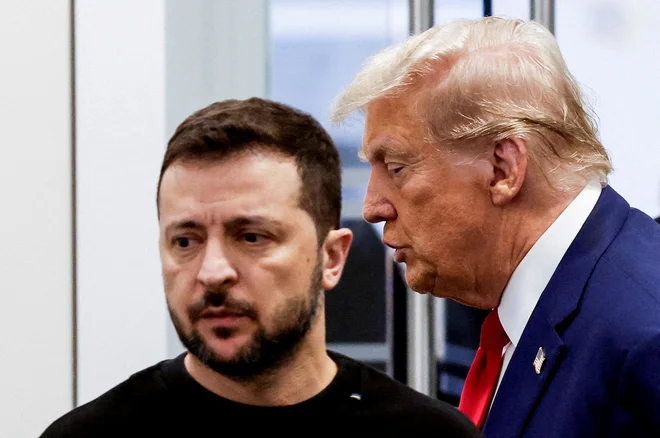 Ne delajte si iluzij: kritične mineralne surovine obvladujejo globalno geopolitično agendo. Določajo pogoje za (orwellovsko) vojno in mir, kar je nazorno razkrila aktualna saga »kritične mineralne surovine za varnost« med ameriškim predsednikom Trumpom in ukrajinskim predsednikom Zelenskim. FOTO: Shannon Stapleton/Reuters