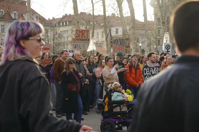 Protest ob 8. marcu. FOTO: Društvo Iskra