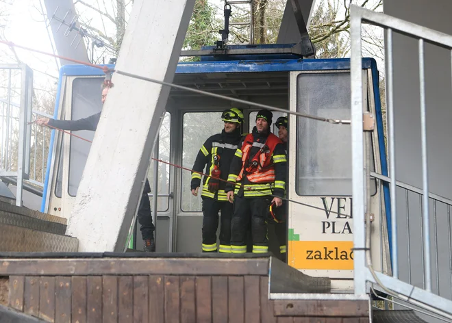 Kamniška Bistrica, 10.3.2025, nesreča letala na Veliki planini. FOTO: Dejan Javornik