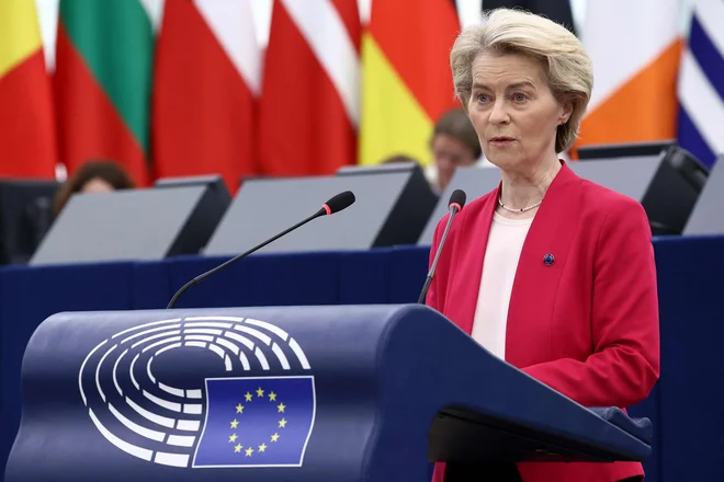 »Carine so davki. So slabe za podjetja in še slabše za potrošnike. Evropa danes sprejema močne, a sorazmerne protiukrepe,« je povedala predsednica evropske komisije Ursula von der Leyen. FOTO: Frederick Florin/AFP