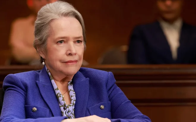 Kathy Bates je novi Matlock. Foto Star Crime