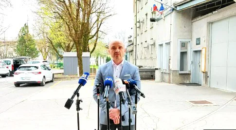 Direktor Zavoda za prestajanje kazni zapora (ZPKZ) Ljubljana Goran Narić. FOTO: Zajem zaslona
