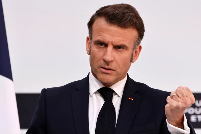 Vzpostavitev »pomiritvenih sil« je britansko-francoski predlog in želja Ukrajine, je dejal francoski predsednik Emmanuel Macron. FOTO: Ludovic Marin/Reuters