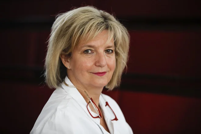 Bojana Beović v imenu Zdravniške zbornice zagovarja prevzem zasebne pobude v javnem zdravstvu. FOTO: Uroš Hočevar