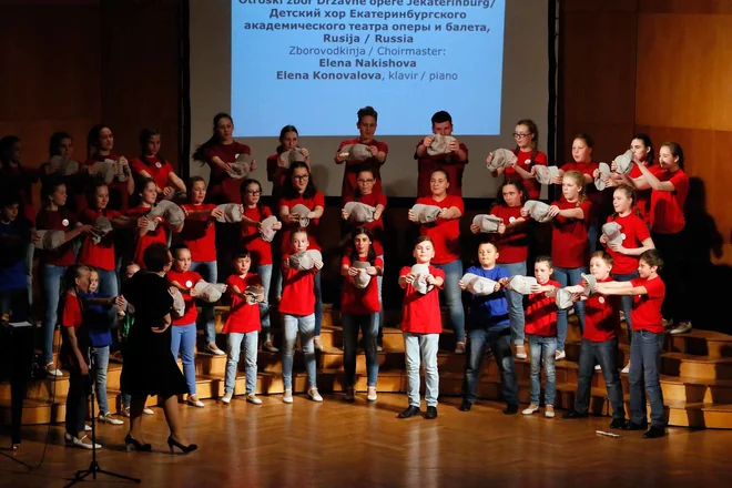 Mednarodno različico mednarodnega mladinskega pevskega festivala so v Celju nazadnje pripravili leta 2017, ko je nastopil tudi pevski zbor iz Rusije. FOTO: Andraž Purg/MFP