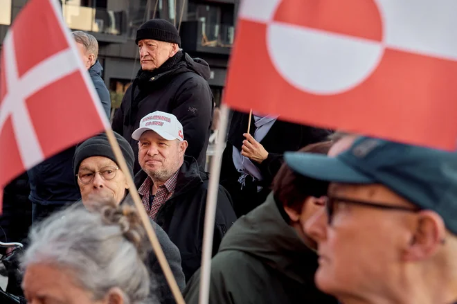 Danci demonstrirajo za Grenlandce in Grenlandijo. FOTO: Thomas Traasdahl via Reuters
