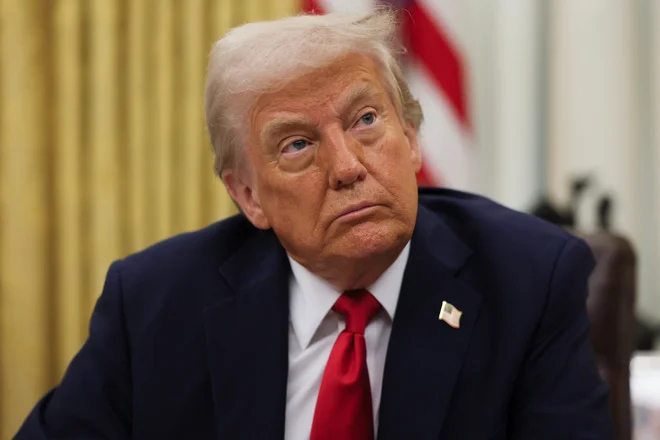 Trump, ki je bil izvoljen tudi na podlagi obljub o prerodu ameriške industrije, se vse od začetka predsedovanja pritožuje na Evropsko unijo. FOTO: Leah Millis/Reuters