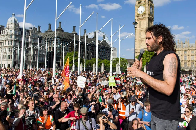 Russell Brand v Londonu leta 2014. FOTO: Justin Tallis/AFP