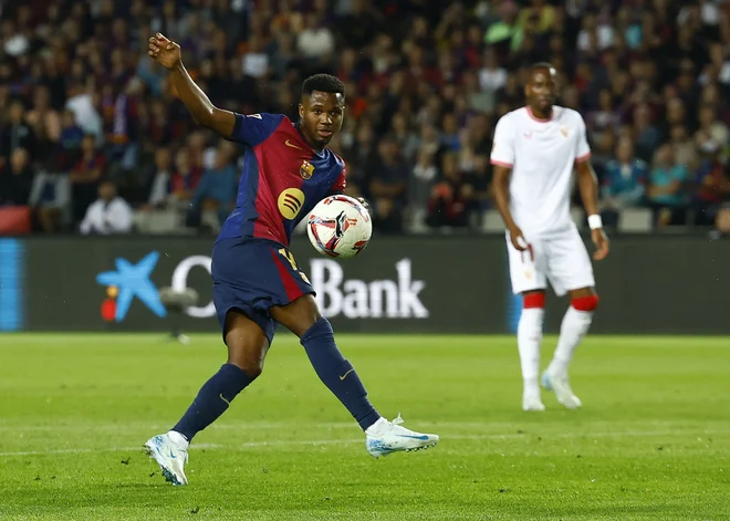 Kot najstnik je podiral rekorde v dresu Barcelone in španske reprezentance ter kazal potencial, ki ga je postavljal ob bok največjim talentom svetovnega nogometa. FOTO: Albert Gea/Reuters