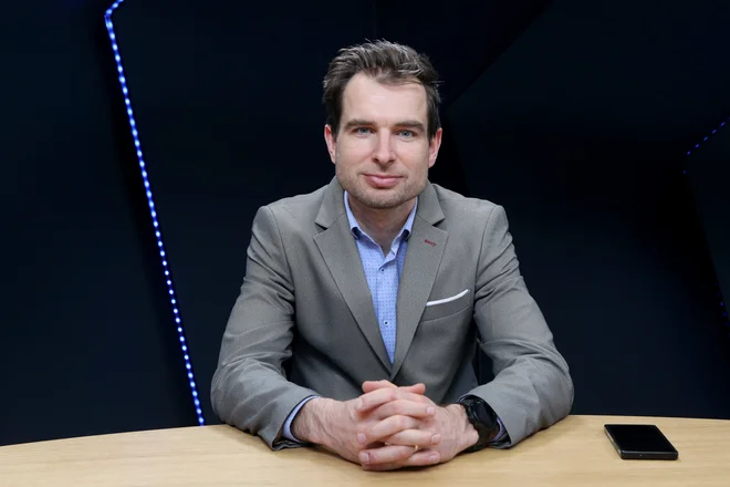 Praksa ali pa zakonodajni okovi delajo najemodajalce nepoštene, z oddajo na črno in percepcijo v javnosti, da ’vdirajo v stanovanja, pregledujejo in podobno’. Če bi bila ta pravila na sprejemljivi življenjski ravni, potem problemov ne bi bilo, ocenjuje Anže Urevc. FOTO: Marko Feist/Delo