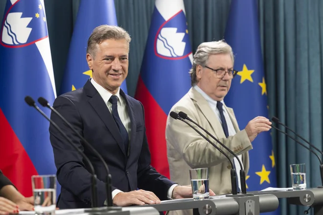 »Mirovništvo je umrlo, ko so ga junija 1991 pregazili tanki jugoslovanske vojske,« je dejal Vojko Volk in se retorično vprašal, kaj bi se zgodilo, če bi bili partizani mirovniki. FOTO: Bor Slana/Sta