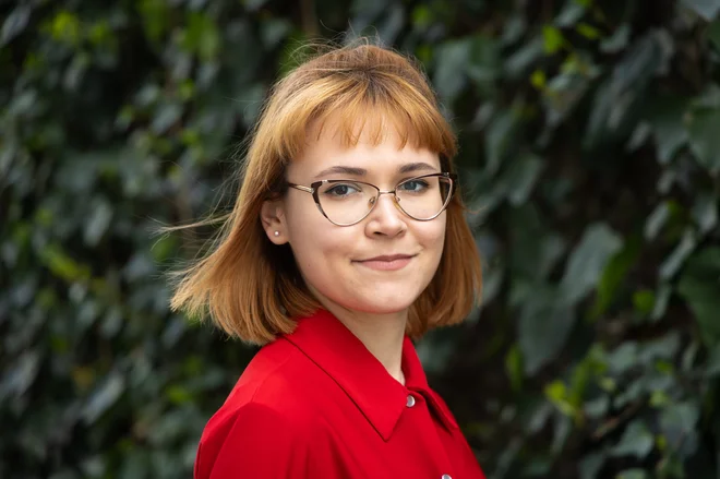 Iskreno si nisem mogla predstavljati, da bo imela nesreča takšen odziv, saj smo se že prej spopadali s primeri korupcije, pravi Sofija Todorović. FOTO: Voranc Vogel/Delo